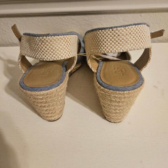 NWT Women's Ann Taylor Loft Outlet Chambray Blue Wedge Espadrilles, Size 10M - Picture 3 of 5